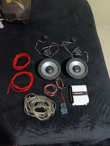 ?kit completo som automotivo interno?