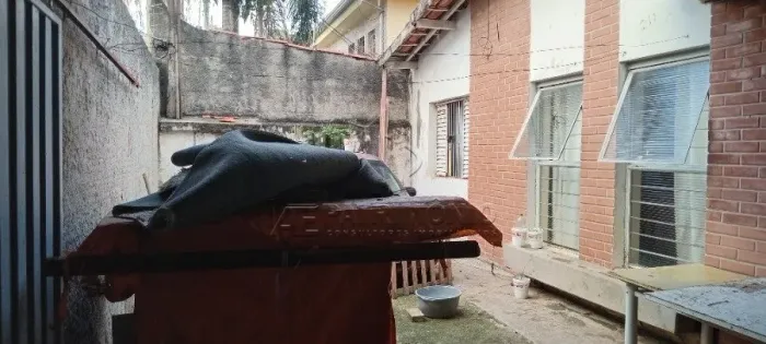 CASA TERREA 3 QUARTOS - Barão