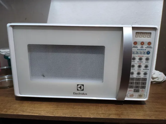 Microondas Eletrolux 110w