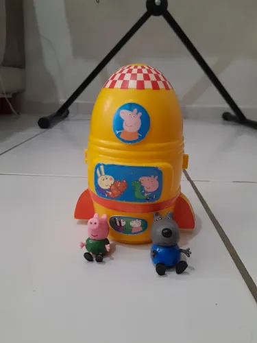 Foguete da Pepa Pig- usado