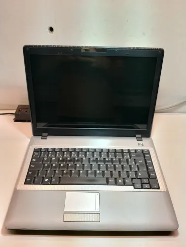 Notebook Positivo Dual core 4GB RAM HD 320GB Formatado 