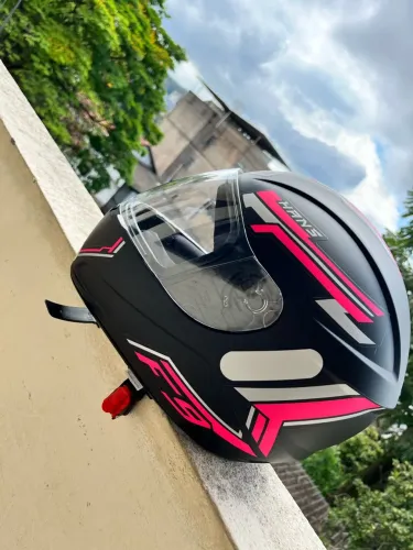 VENDE SE CAPACETE NMR 58