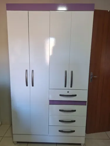 Vendo Guarda Roupas usado Solteiro