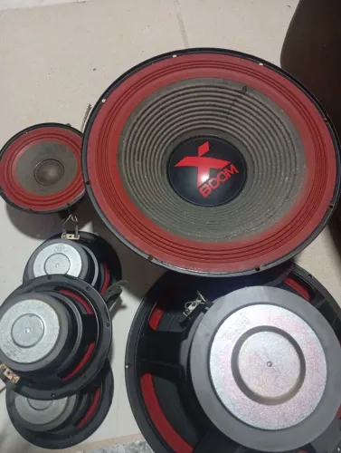 Fones de 15"
