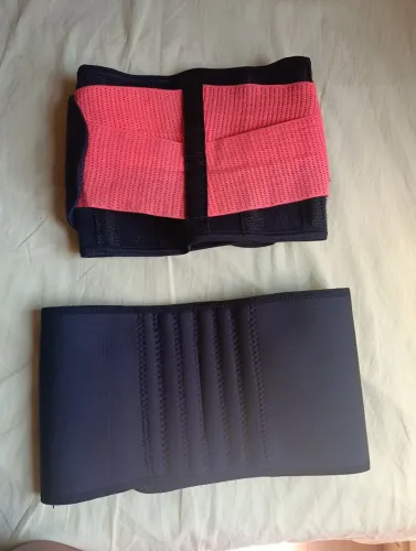 Vendo essas duas cintas .75 reais cada uma!