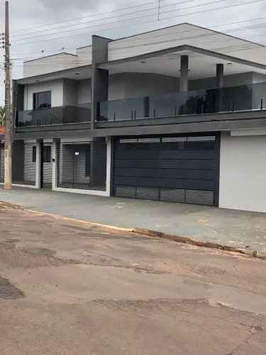 Sobrado a venda em Gloria de Dourados