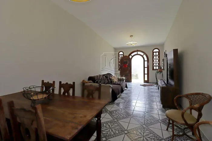 Sobrado para locação 363m² - 5 quartos - 6 vagas - Vila Pires - Santo André/SP.