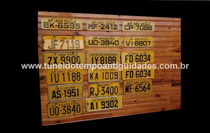 Placas Amarelas Antigas