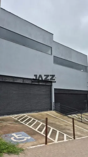 Galpões de esquina para locação no Altos da Vila Paiva | 334,45 m²