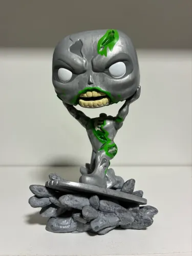 funko pop surfista prateado zombie