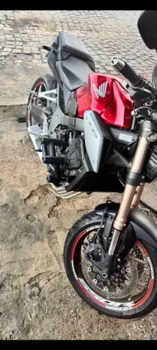 Vende-se ou troca