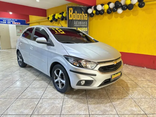 Chevrolet Onix Hatch LTZ 1.4 8V Flex Mec. 4P 2018