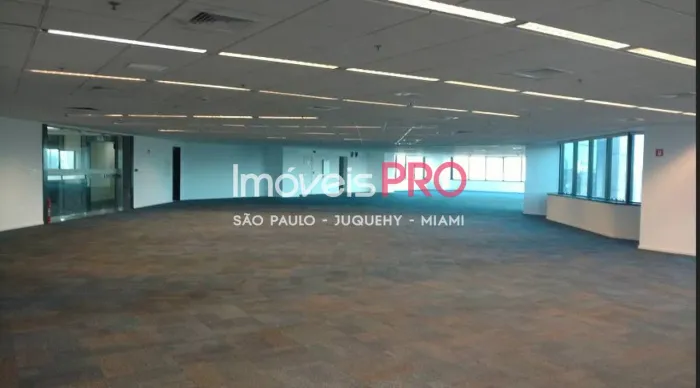 Laje comercial de 388m locada com Heliponto