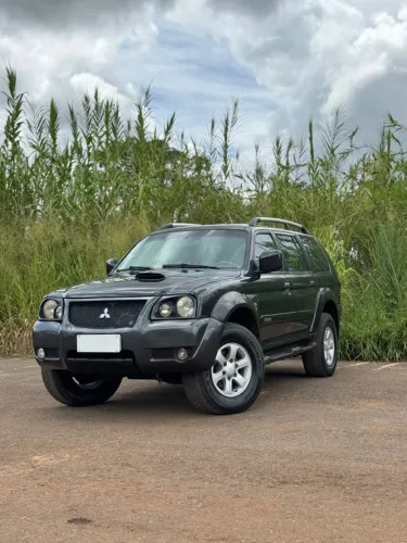 Mitsubishi Pajero Sport HPE 2.5 4X4 Diesel Mec. 2008