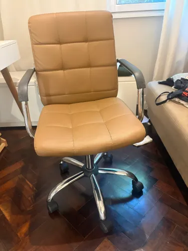 Cadeira giratoria para escritório 