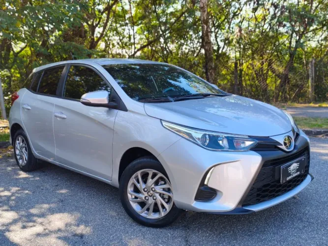Toyota Yaris XS Connect 1.5 Flex 16V 5P AUT 2023