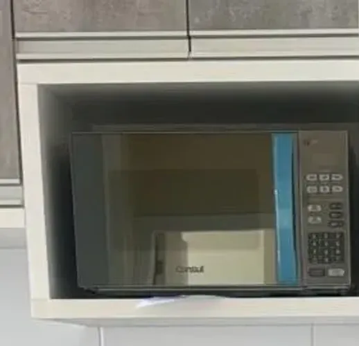 Vende se microondas.