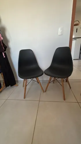 Cadeiras eames 