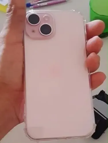 iPhone 15