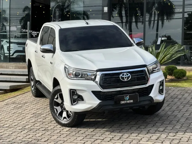 Toyota Hilux CD SRX 4X4 2.8 TDI 16V Diesel Aut. 2019