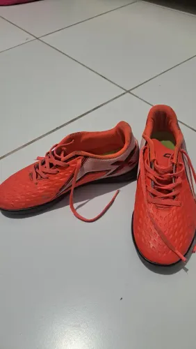 Chuteira futsal