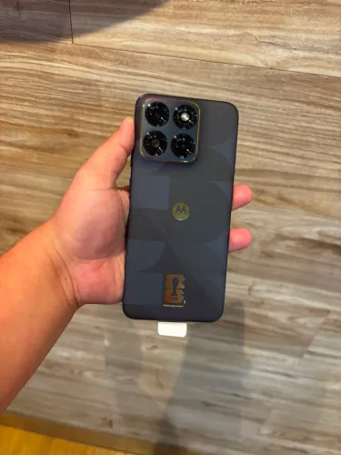 Edge 70 versão copa