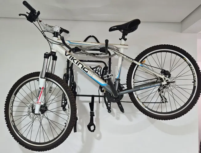 Bicicleta Viking 21 marchas, aro 27, componentes shimano