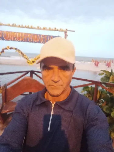 Queiroz construção e reforma.