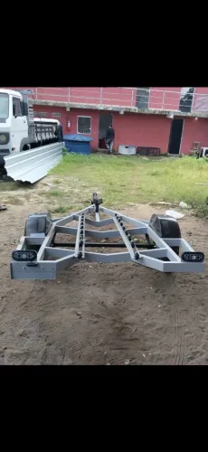Carreta para jet 0 km emplacada