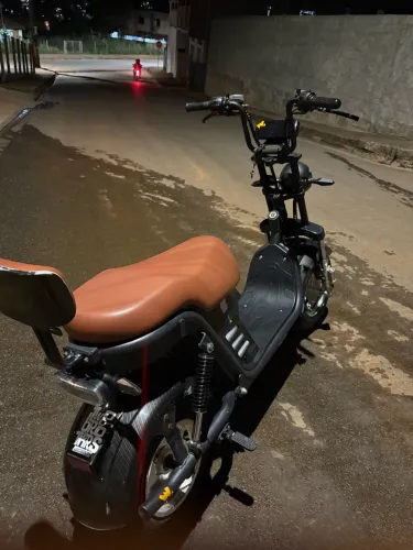 Vendo ou troco moto x12
