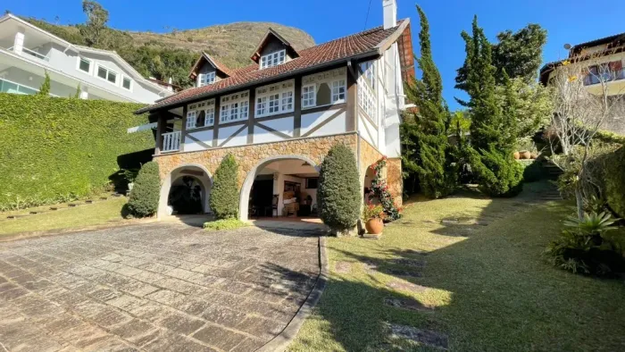 Casa em rua sem saída em local nobre no Retiro