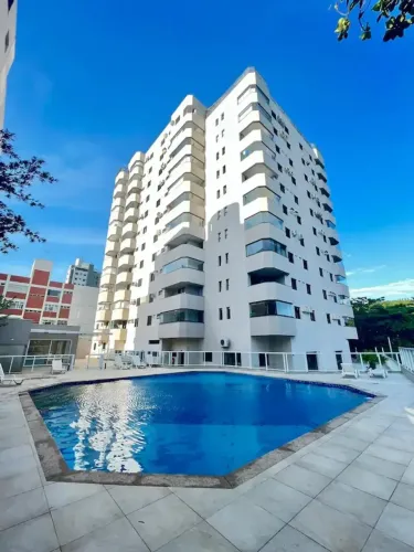 GUARUJÁ - PRAIA DO TOMBO - PÉ NA AREIA - TEMPORADA