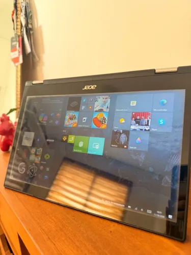 Notebook 2 em 1 Acer Spin 3 - Prata - Intel Core i5 - Tela 13.3" 