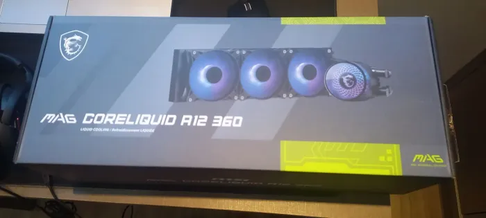 Water Cooler MSI MAG Coreliquid A12, ARGB, 360mm, Intel e AMD, Preto