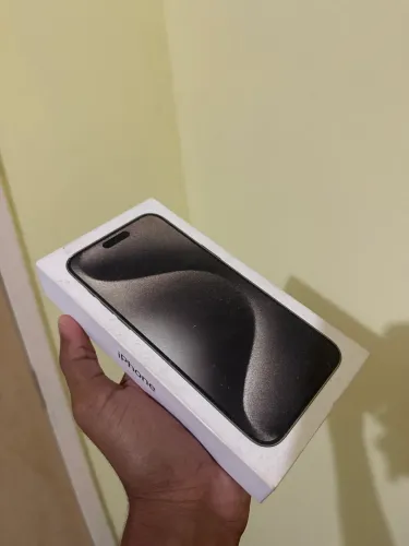 IPHONE 15 PRO MAX PRATA