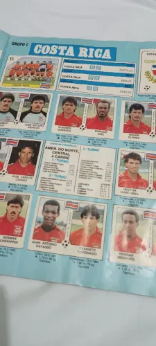 Álbum de figurinhas da copa de 90
