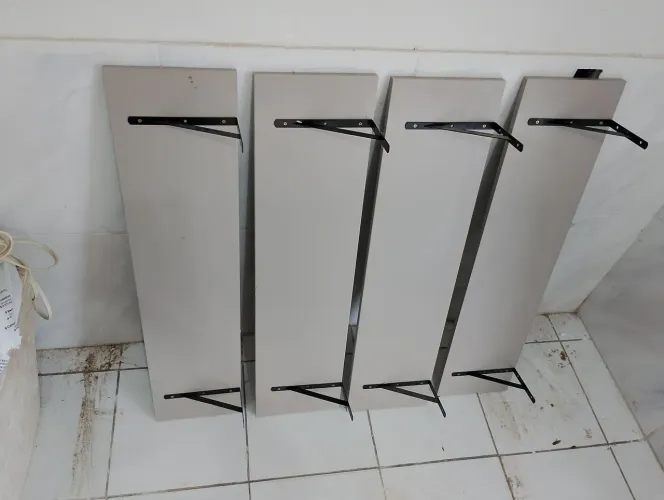 Kit com 04 Prateleiras em MDF
