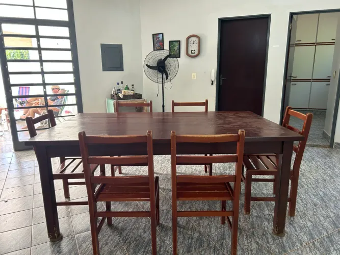 JOGO DE MESA C/ CADEIRAS