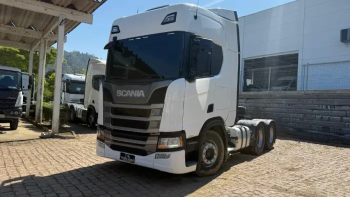 Scania R540 6x4 ano 2022 suspensão a ar com retarder