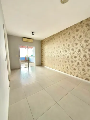 Casa térrea em condomínio San Marino em Cuiabá para Locação