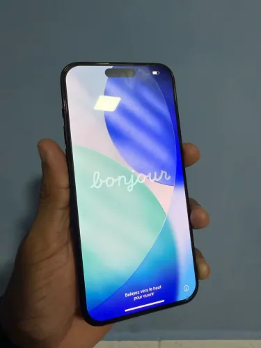 iPhone 15 Pro Max - 256gb ( chip físico)