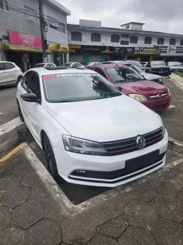 Volkswagen Jetta Comfortline 1.4 TSI 16V 4P Aut. 2016