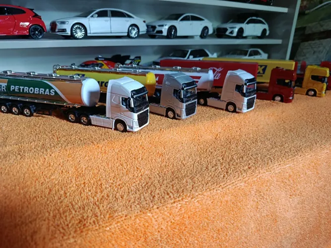 Miniaturas carretas completa escala 1:64