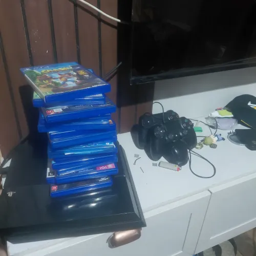 Vendo ps4 fat 500gb