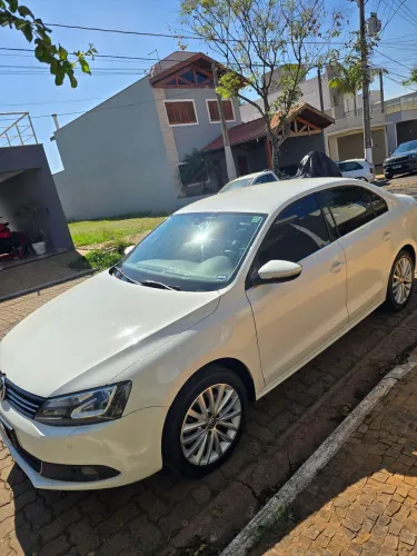 Volkswagen Jetta Highline 2.0 TSI 16V 4P Tiptronic 2013
