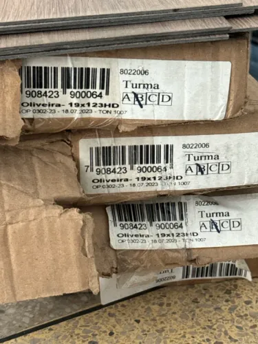 Piso Vinilico em régua