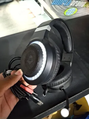 Headset Gamer Mancer Twilight RGB Usado, Bom Estado, Com Cabos sem caixa