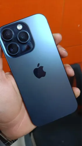 Celular Iphone 15 pro 