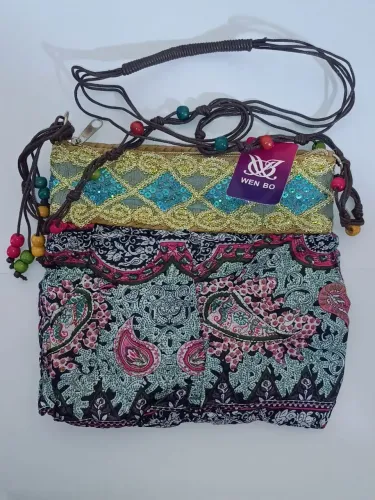 Bolsa Feminina Transversal Indiana - Hippie Bordada