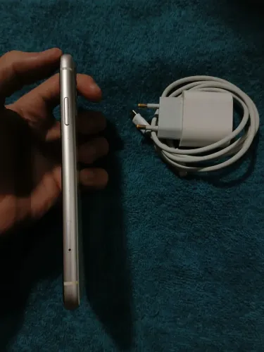 iPhone 11 branco 128GB